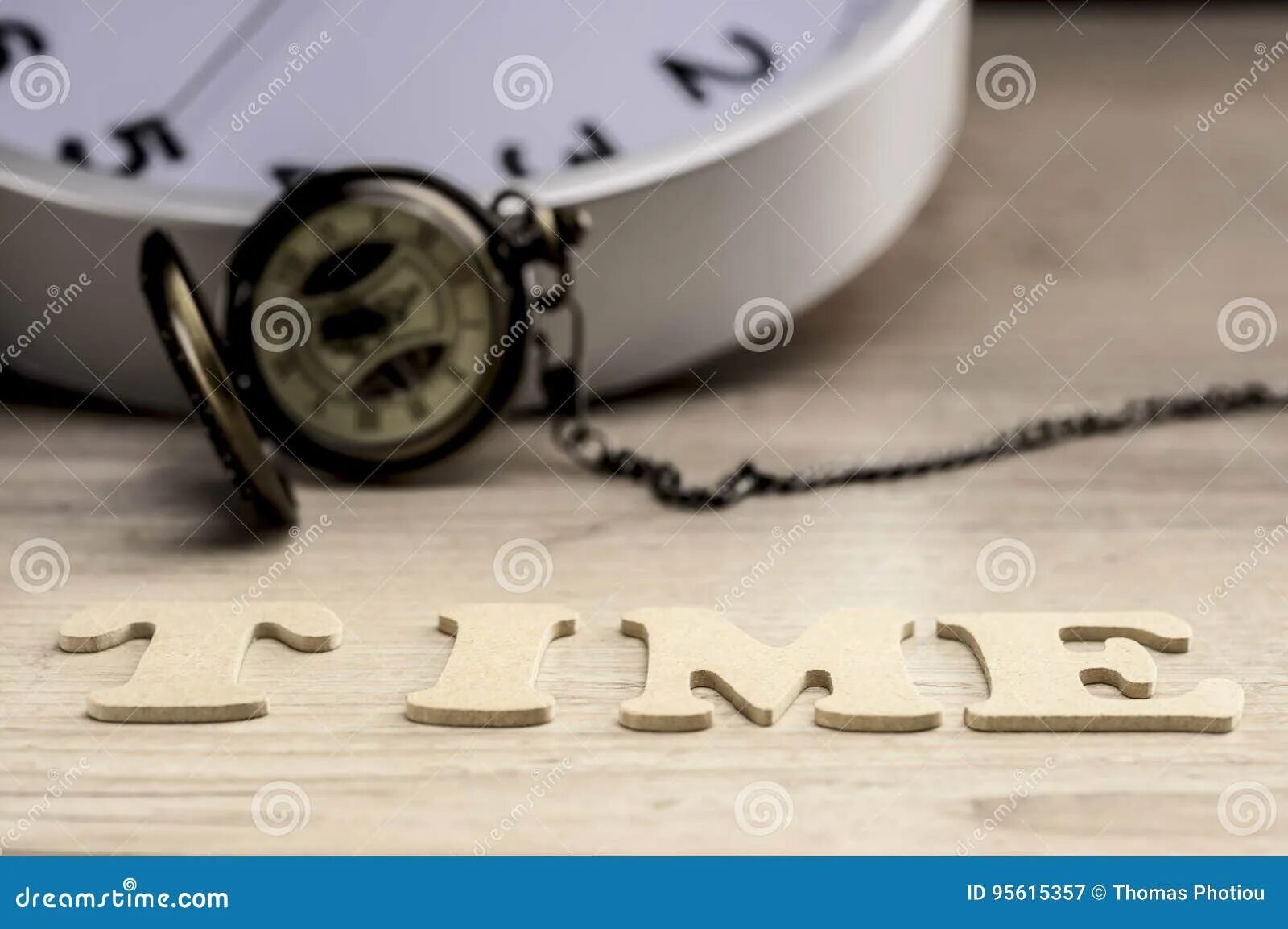 Small time word. Время слово. слово time. время слово картинка. надпись слово time.