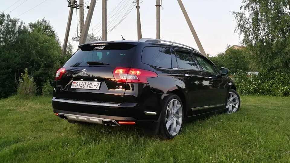 НЛО прилетело и украло описание.