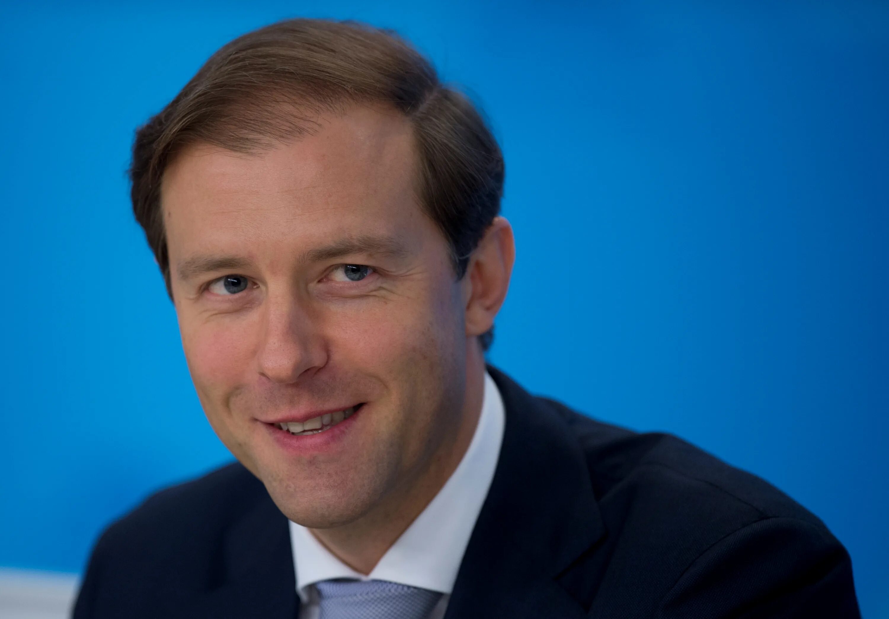 Минпромторг россии. Министр промышленности и торговли д. Мантуров. Мантуров рф. Мантуров.