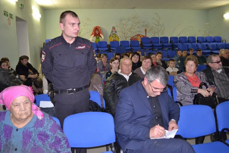 Погода на неделю в левокумском районе ставропольского. Начальник ОВД Левокумского района Ставропольского края. Администрация с Урожайное Левокумского района Ставропольского края. ОВД Левокумского района 2018. Село Урожайное Ставропольский край Левокумский район.