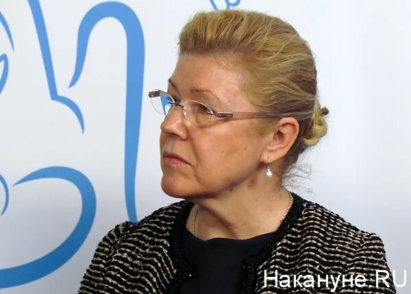 Депутат мизулина биография семья дети Сенатор Елена Мизулина: Педофилов пора заковать в электронные браслеты!