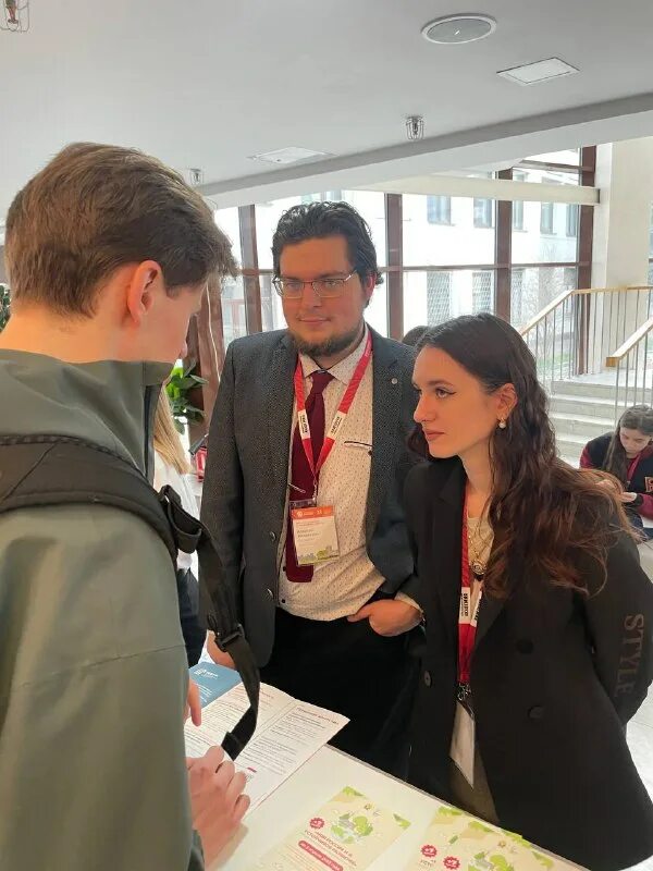 выставки архивов. ифур ранхигс расписание. институт бизнеса и делового администрирования ранхигс. ифур ранхигс логотип. ифур ранхигс расписание.