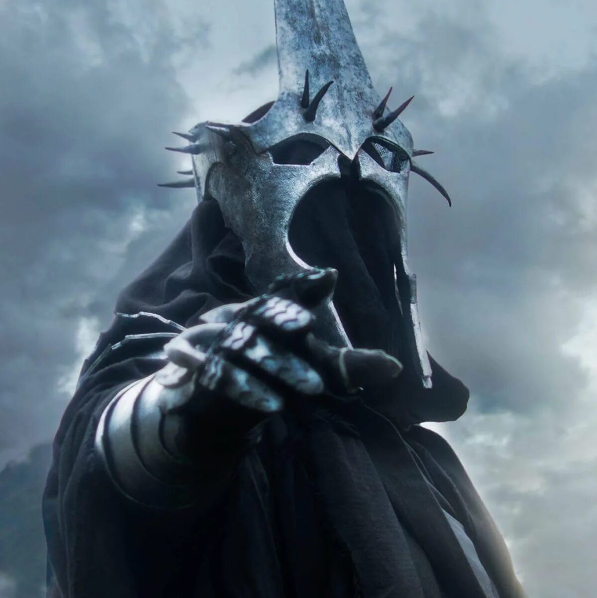 Гондор назгул. Король-чародей ангмара shadow of war. Король колдун ангмара. Король колдун ангмара. Король чародей игра.