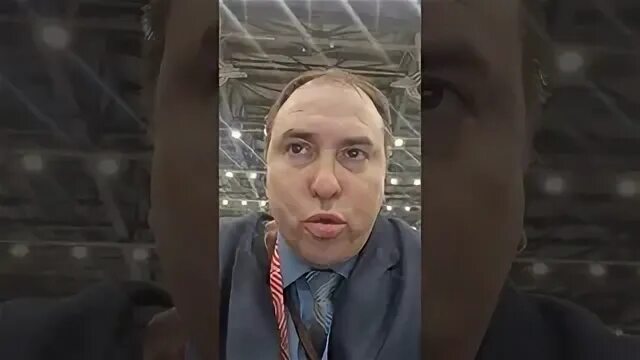 Ну его же сейчас тут нету shorts. Ну его же сейчас тут нету shorts