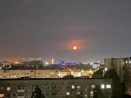Почему нет луны на небе сегодня 2024