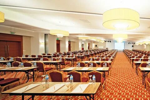 Rose hotel 5