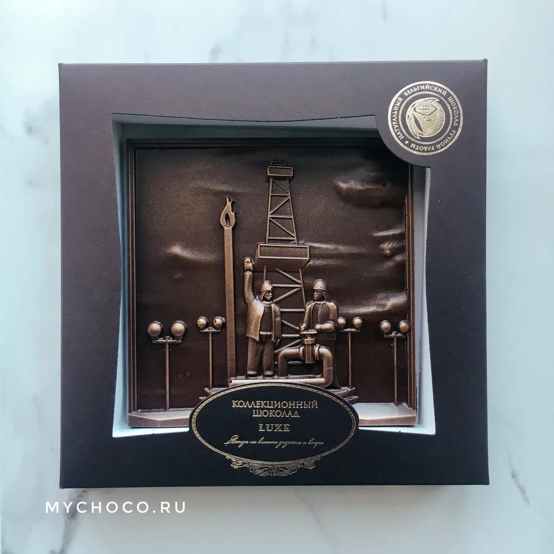 Настольный набор "нефтяника". Сувенирная продукция для нефтяников. Нефтяная вышка сувенир. Сувениры для нефтяников. Сувениры для строителей.