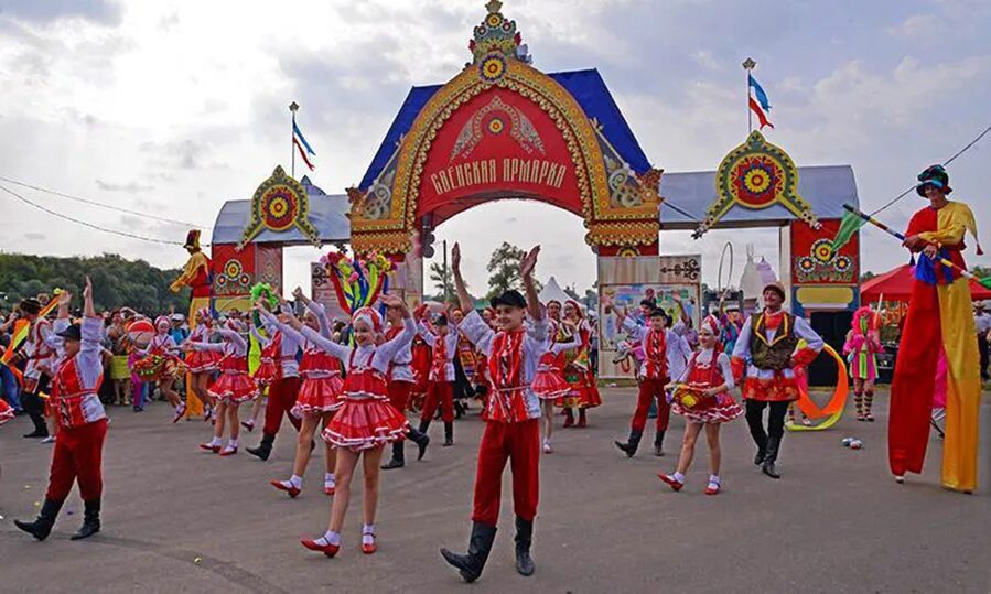 Свенская ярмарка брянск. Свенская ярмарка праздник. Свенская ярмарка брянск праздник. Свенская ярмарка брянск 2021. Ярмарка фото.