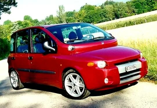 Автомобиль Фиат Мультипла. Фиат Мультипла 1998г. R17 Фиат Мультипла. Fiat Multipla 1 9 JTD SX.