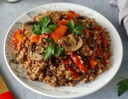 Гречка с мясом и перцем
