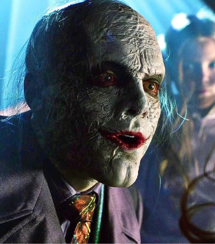 Джером валеска джокер. Готэм сериал джером валеска. Камерон монахэн готэм. Монахэн джокер. Джером валеска джокер.