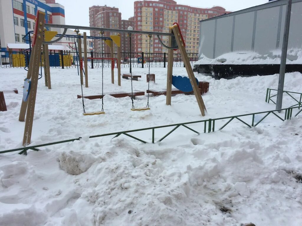 Оренбург снег. Снегопад орск. Снеговая оренбург. Снегопад в оренбурге. Снеговая оренбург.