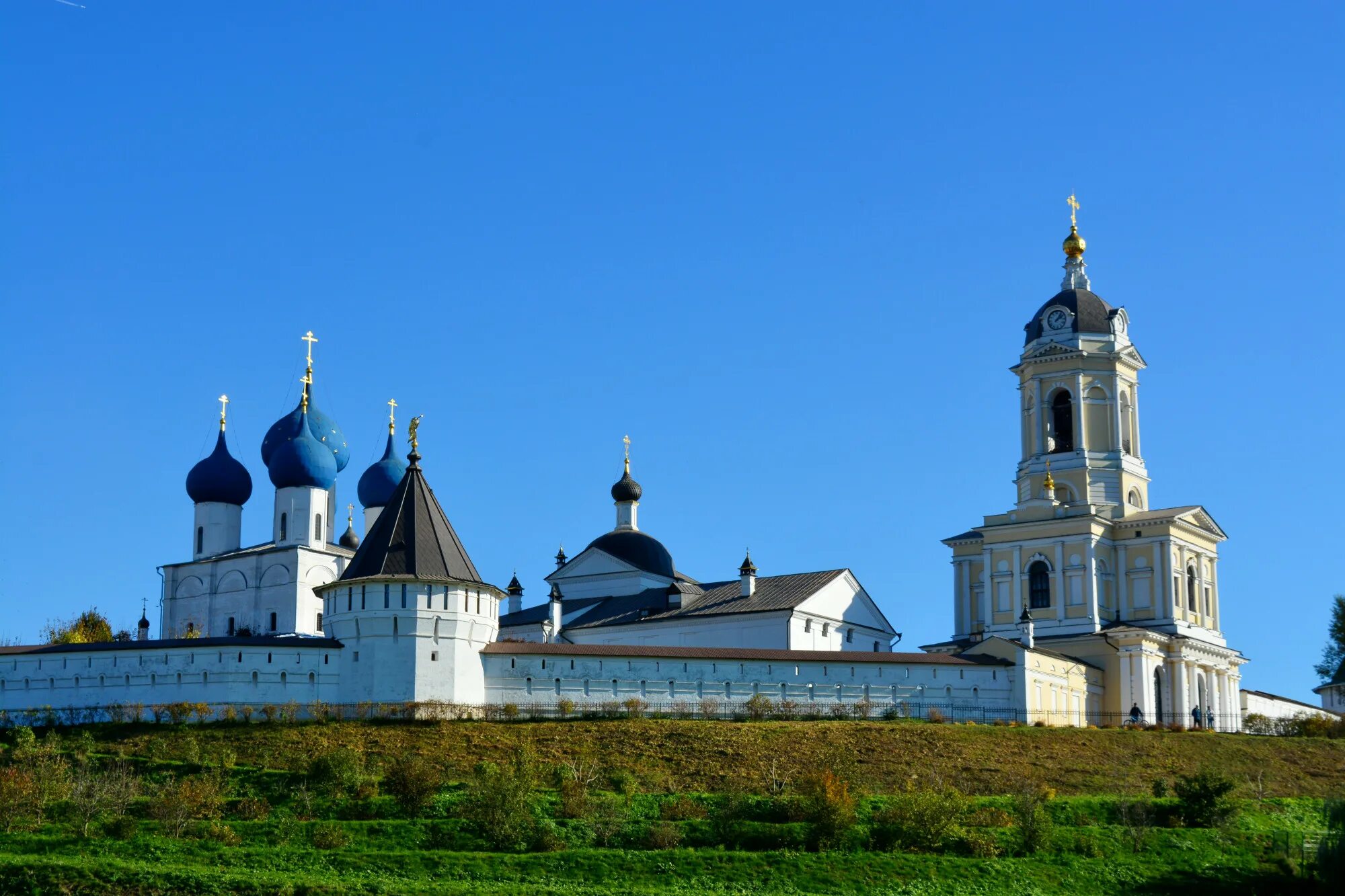 высоцкий мужской монастырь в серпухове официальный сайт. высоцкий мужской монастырь в серпухове официальный сайт. высоцкий мужской монастырь в серпухове официальный сайт. монастырь. зачатьевский собор высоцкого монастыря в серпухове.