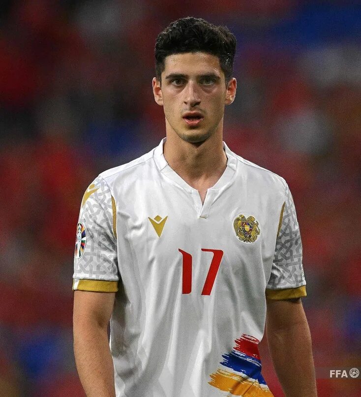 Armenian football federation. Cr7 man unitrd. Футбол армения мальчики. Cr7 man unitrd. Сборная армении по футболу.