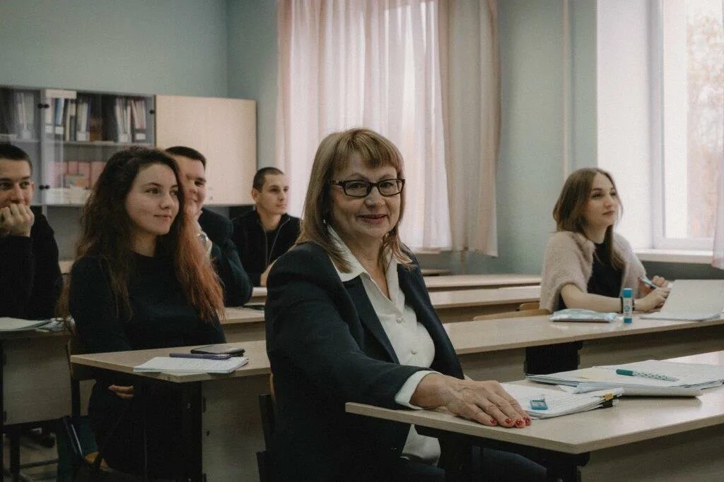 роль учителя в жизни человека. профессия учитель описание. современный педагог. каково быть преподавателем. памятка основные требования к речи медицинского работника.