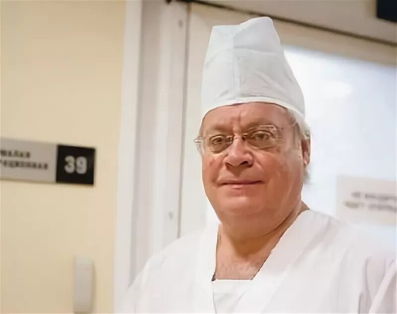 Спа эфференс. Профессор царьков. Главный врач сеченова. Главный врач сеченова. Анциферов эндокринолог фото.