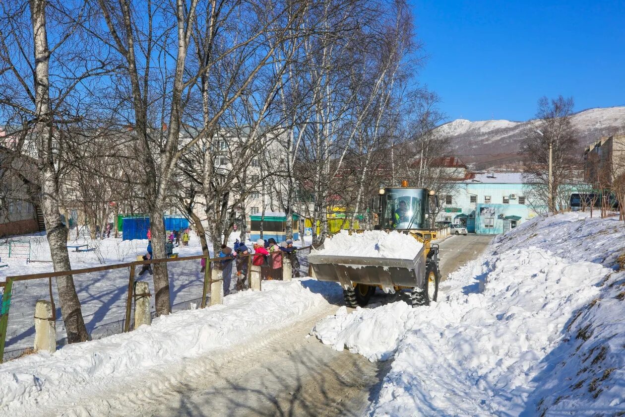 Поселок Врангель Приморский край. Восточный порт Врангель. Лагерь во Врангеле Приморский край. Малый порт Врангель.