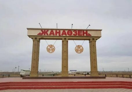 Секс орыс қожайын құлдың аузына сисады