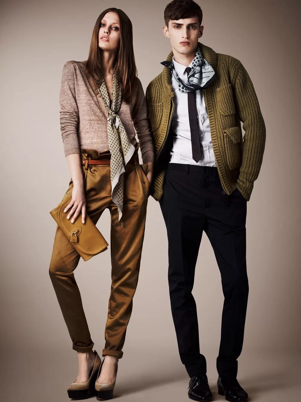 Картинки одежды. Burberry Prorsum 2013. Burberry Prorsum коллекция 2013. Burberry Resort 2013. Burberry лукбук.