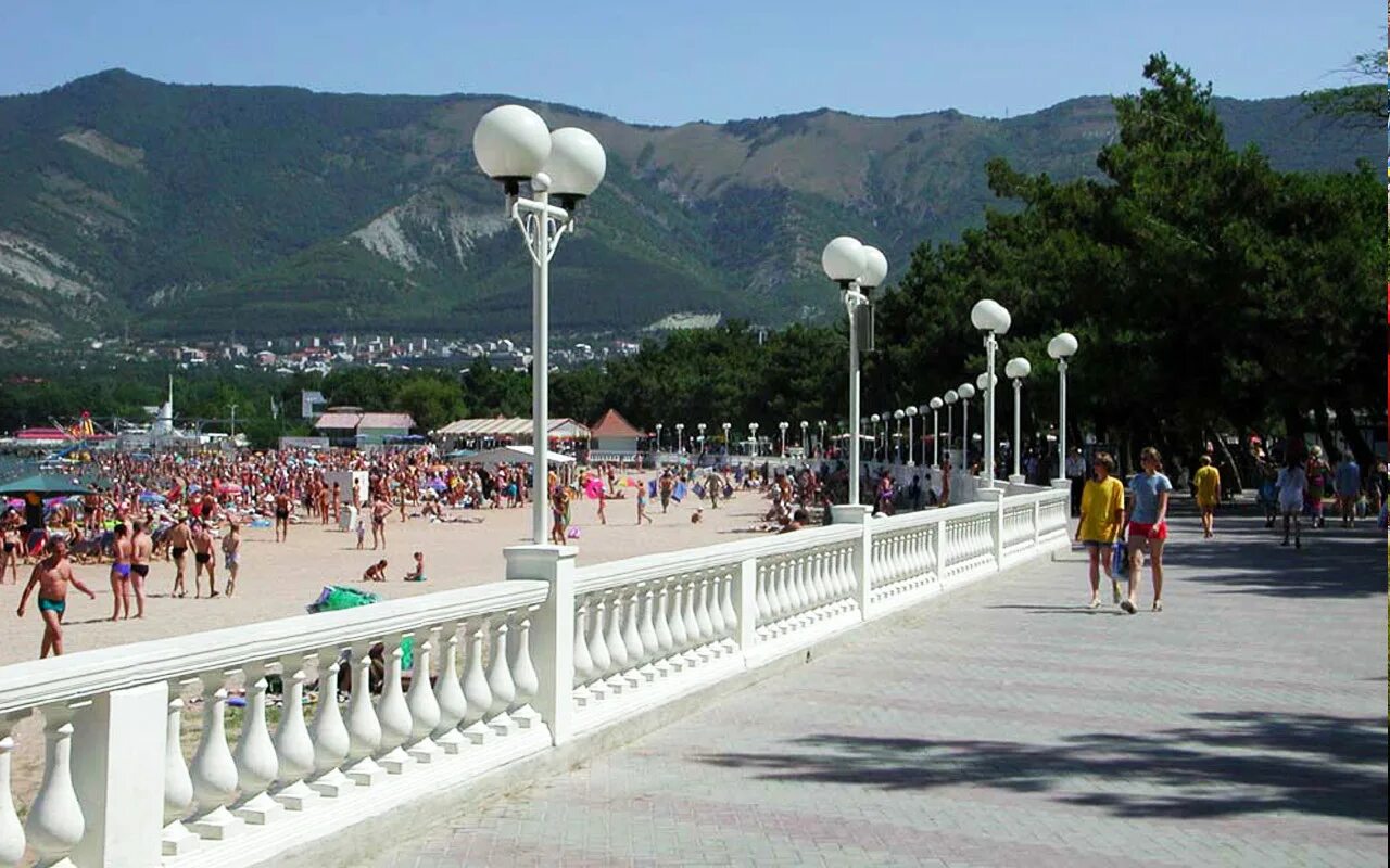 Время в геленджике
