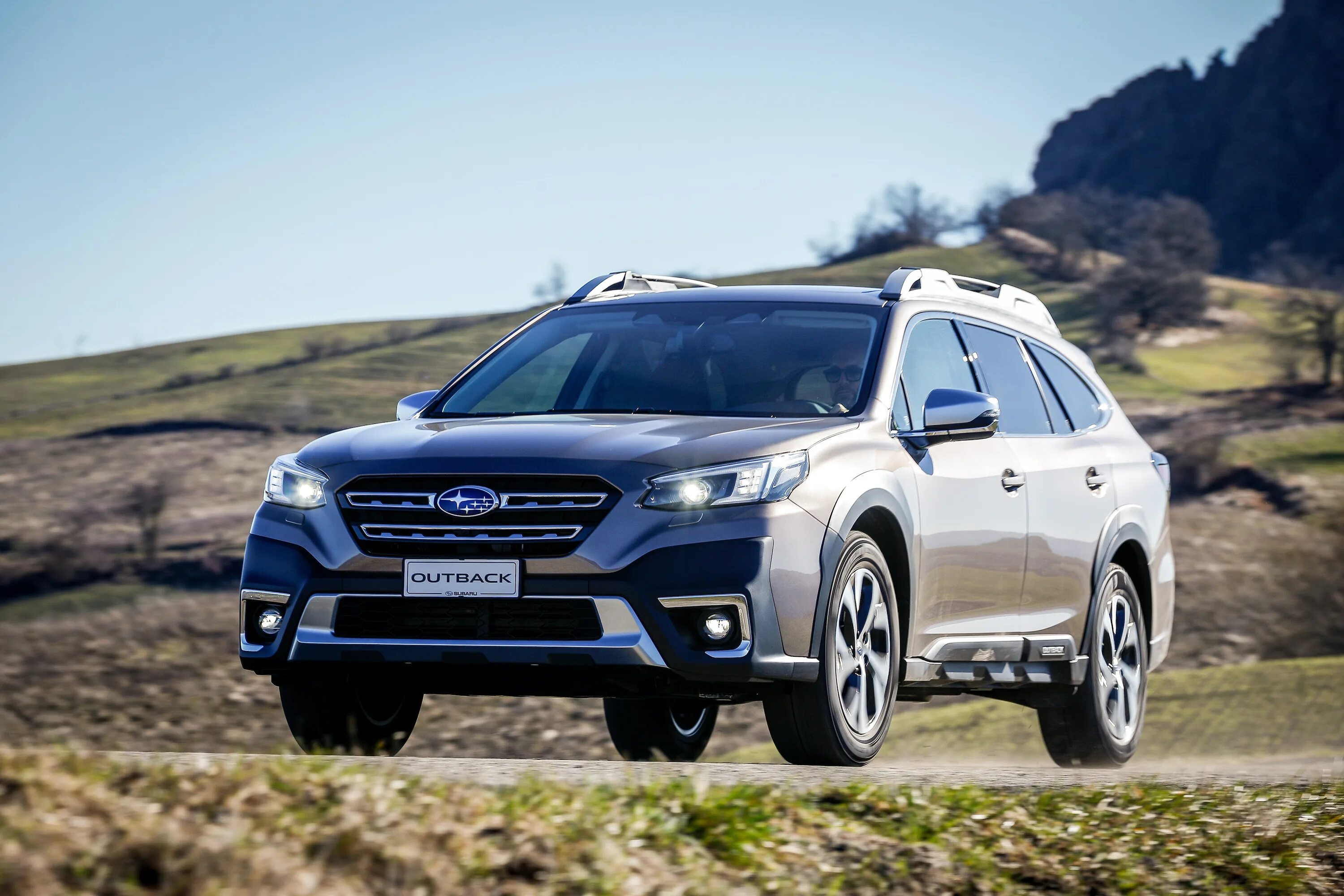 Субару 6 поколения. Subaru Outback 2021. Субару Outback 2021. Субару Аутбек 2021. Subaru Аутбек 2021.