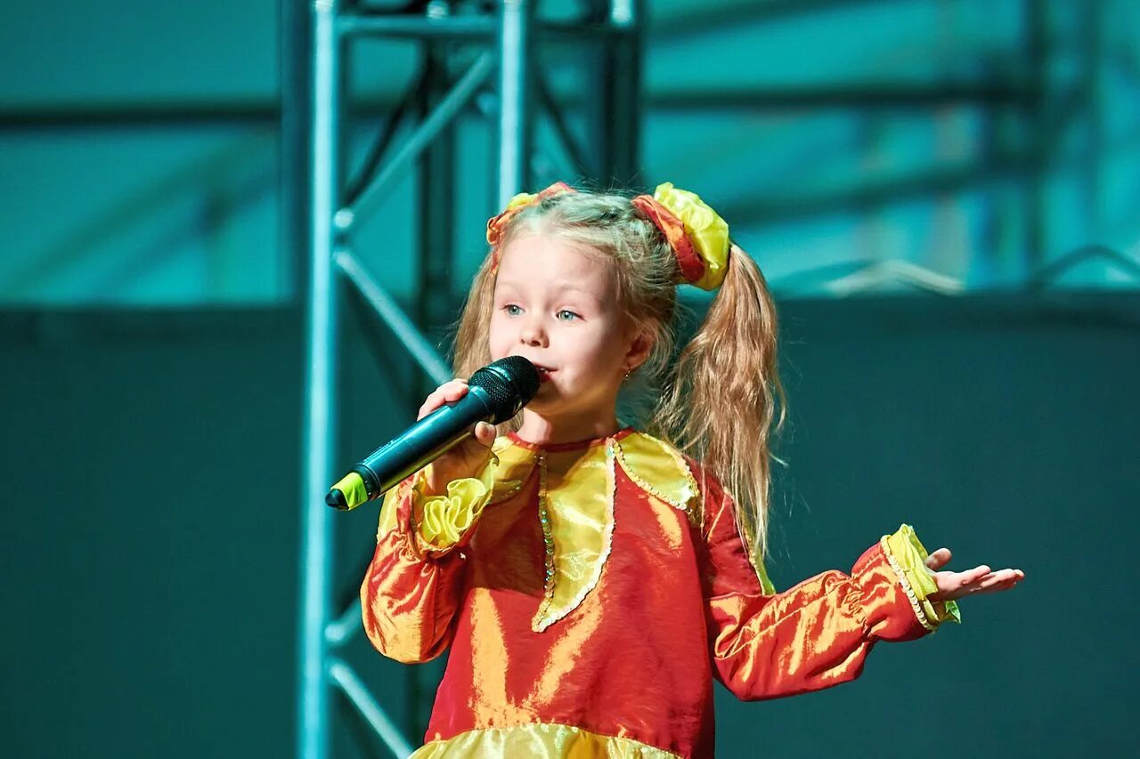 концерт памяти ирины богачевой капелла 2022. эстрадный вокал. вокалисты юные звездочки картинки. юные вокалисты. юные вокалисты.