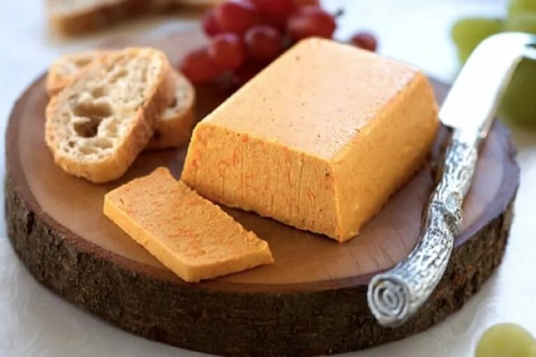 Сыр растительного происхождения. Веганский Ореховый сыр. Сыр Чеддер. Постный сыр.