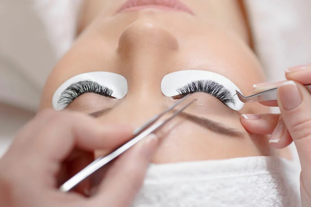 Техника наращивания ресниц пучками. Акриловые ногти наращивание. Мастер наращивания ресниц. Акриловые ногти наращивание. Где наращиванию.