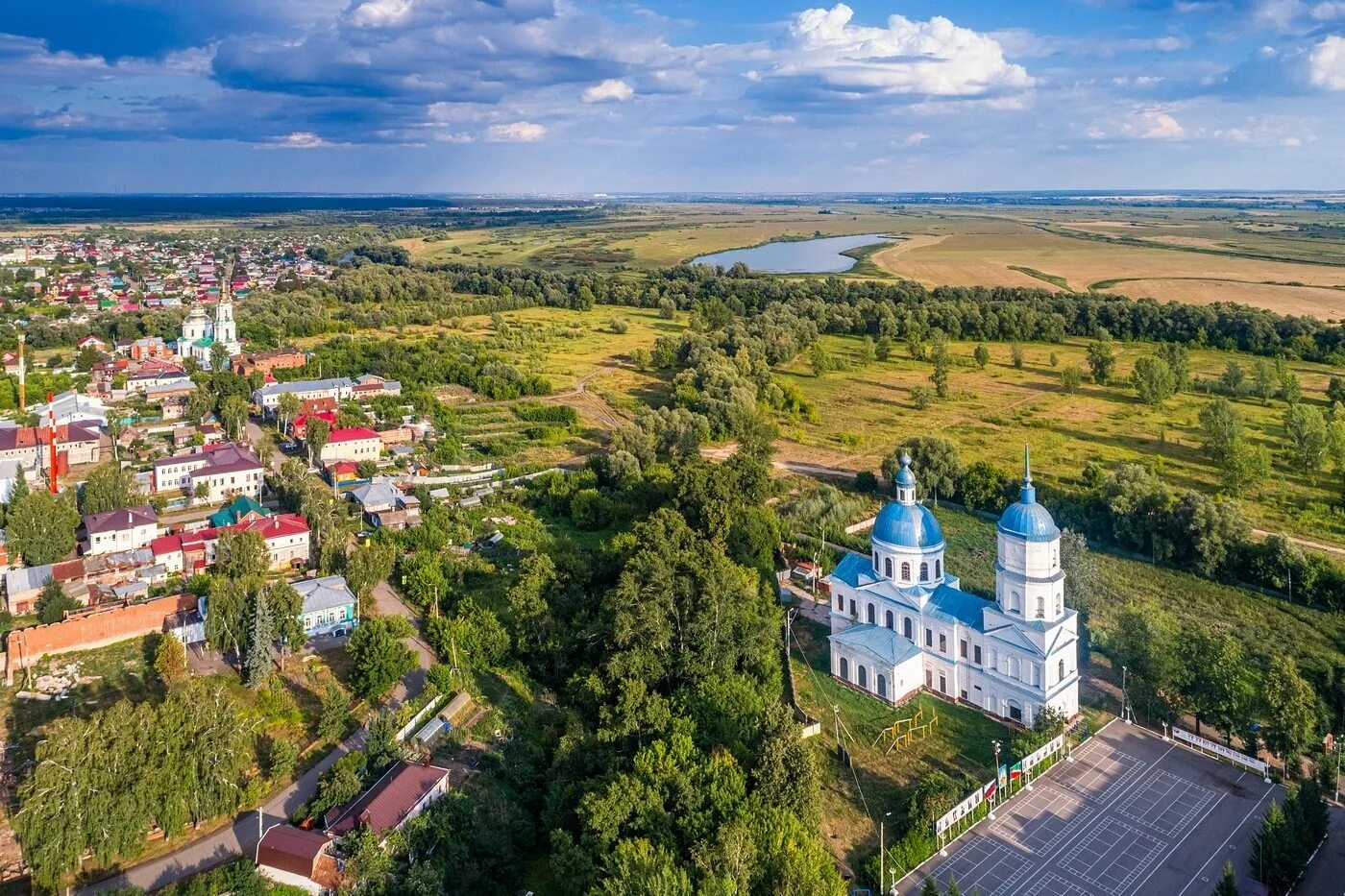 Елабуга население численность 2025. Елабуга татарстан. елабуга панорама. елабуга центр города. город елабуга татарстан центр.