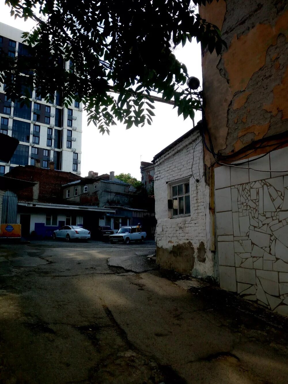 Баумана 2/12 ростов на дону. Соляной спуск, д. Ретро фото соляной спуск. Ростов-на-дону, пер. Соляной спуск.