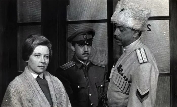 2 товарища герои. Брусенцов служили два товарища. поручик брусенцов высоцкий. служили два товарища высоцкий. служили два товарища поручик брусенцов.