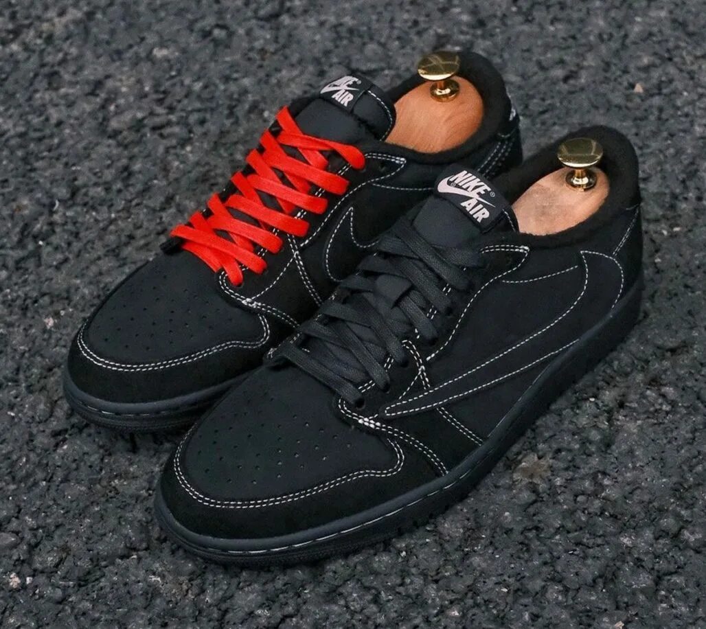 Nike Jordan 1 Low Travis Scott Black Phantom. Nike Air Jordan 1 Low Travis Scott Black Phantom. Travis Scott x Air Jordan 1 Low Black Phantom. Nike Air Jordan 1 Low x Travis Scott Black Phantom. Кроссовки nike air 1 low travis scott