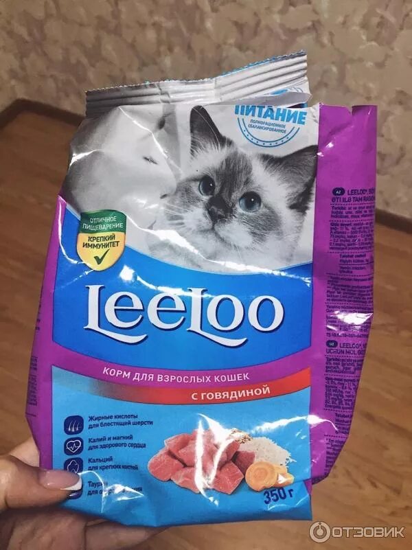 Кошечка отзывы. Кошачий корм Леелоо. Leeloo корм для кошек. Корм для стерилизованных кошек Leeloo.