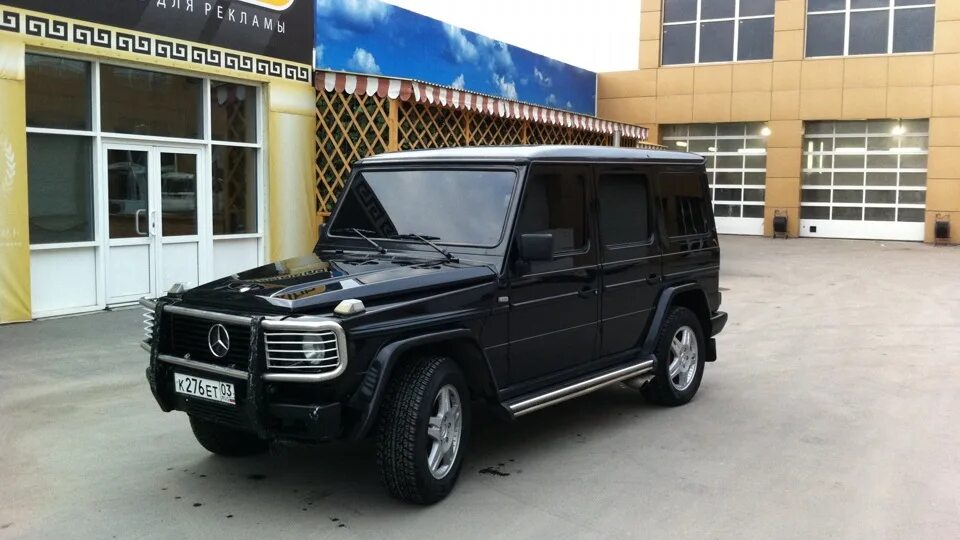 Козырек на гелендваген. Mercedes benz g55 amg бандит. Козырек гелик. Mercedes benz g55 amg бандит. Мерседес g63 brabus.