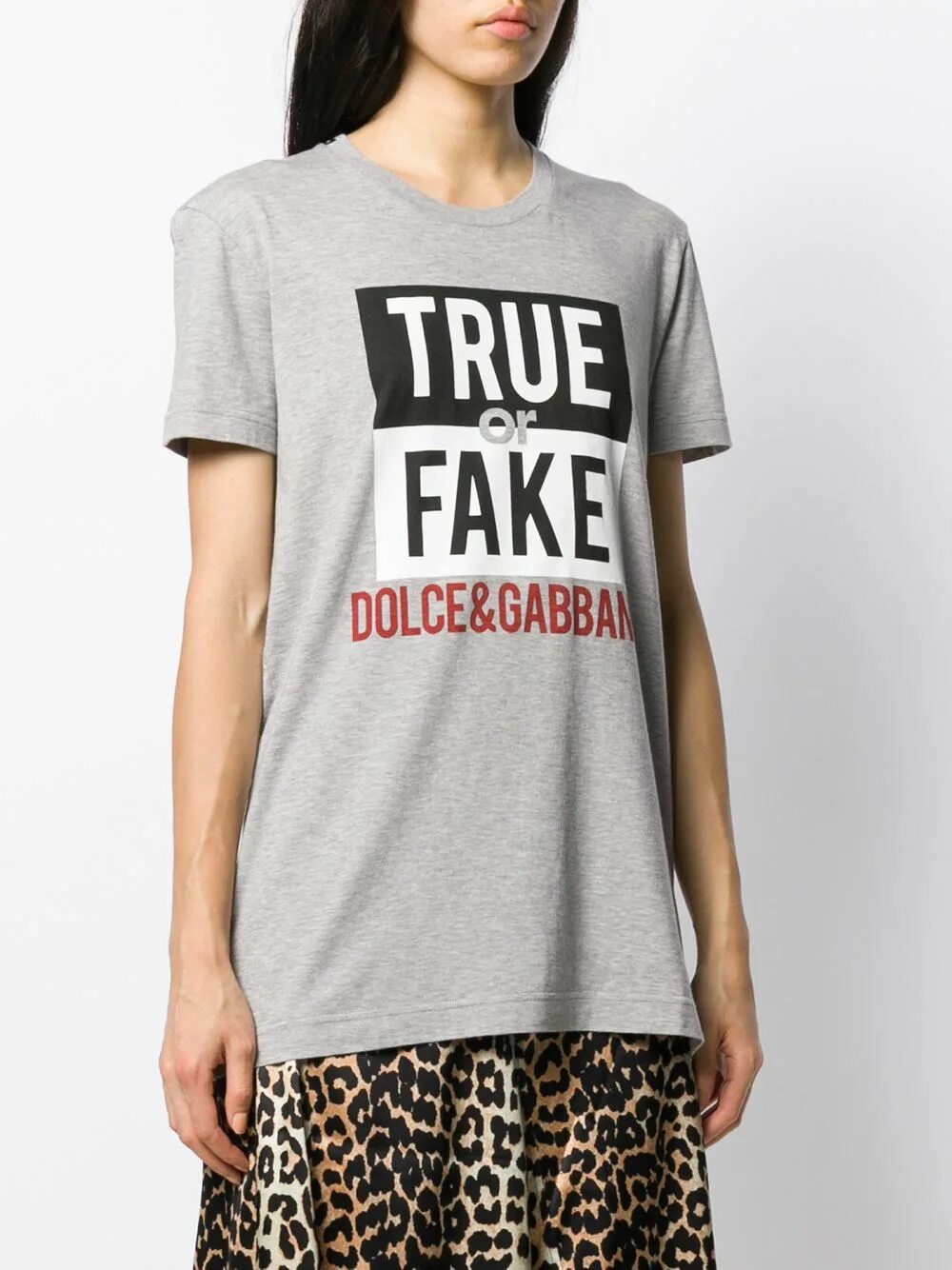 True collection. Футболка Dolce Gabbana. Футболка Дольче Габбана серая. Dolce Gabbana футболка с голубем.