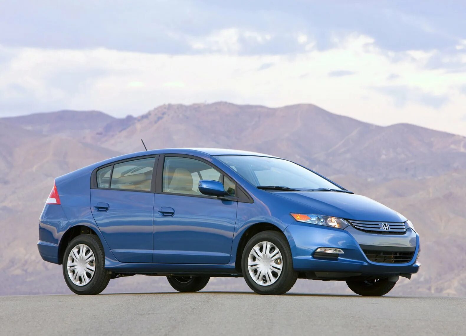 Инсайт 2010. Honda Insight 2010. Honda Insight 2012. Honda Insight 2009. Хонда Инсайт 2.