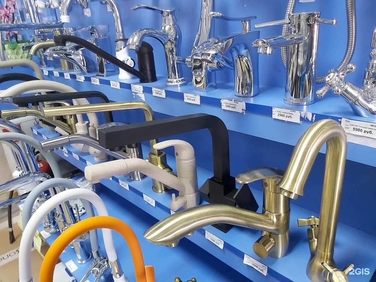 Бренды сантехники список. Сантехника. Сантехника какая фирма лучше. Сантехника. Крупные магазины сантехники в москве.