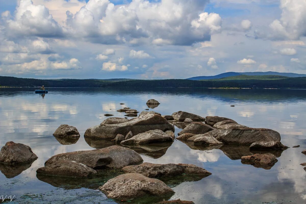 Озеро большой кисегач. Озеро большой кисегач челябинская область. Ильменский заповедник озеро большой кисегач. Большой кисегач чебаркуль. Кисегач озеро миасс.