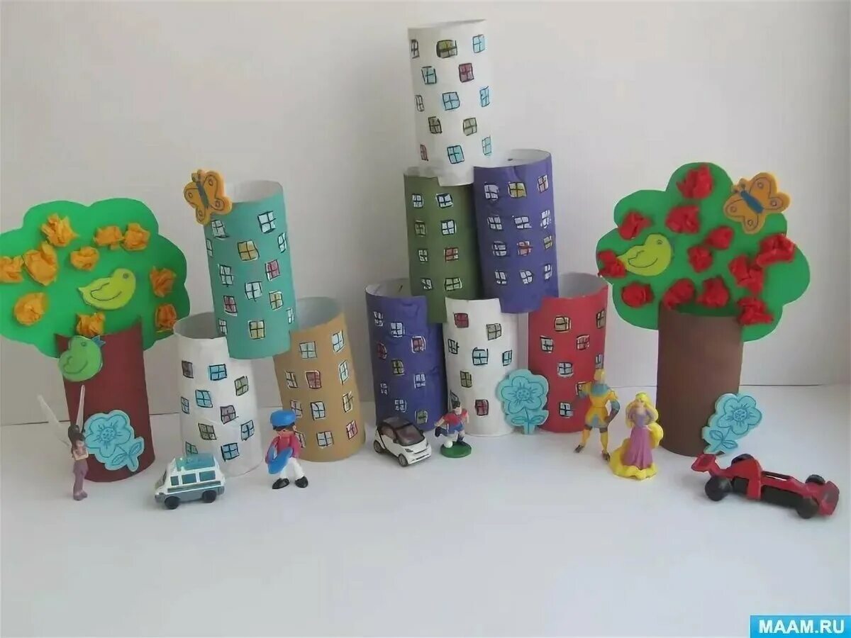 поделки из втулок. поделки из втулок. театр из втулок от туалетной бумаги. конструирование из втулок от туалетной бумаги. домики из втулок.