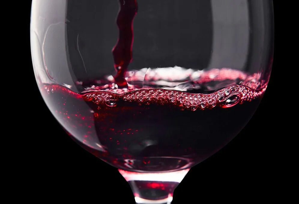 Вино red wine. Другое красное вино. Красное вино в бокале. Другое красное вино. Красное виноградное вино.