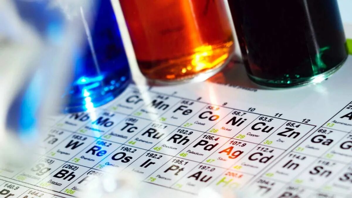Элемент. Химический фон с таблицей Менделеева. Элементы химии. Красивые химические элементы. Химические элементы картинки.