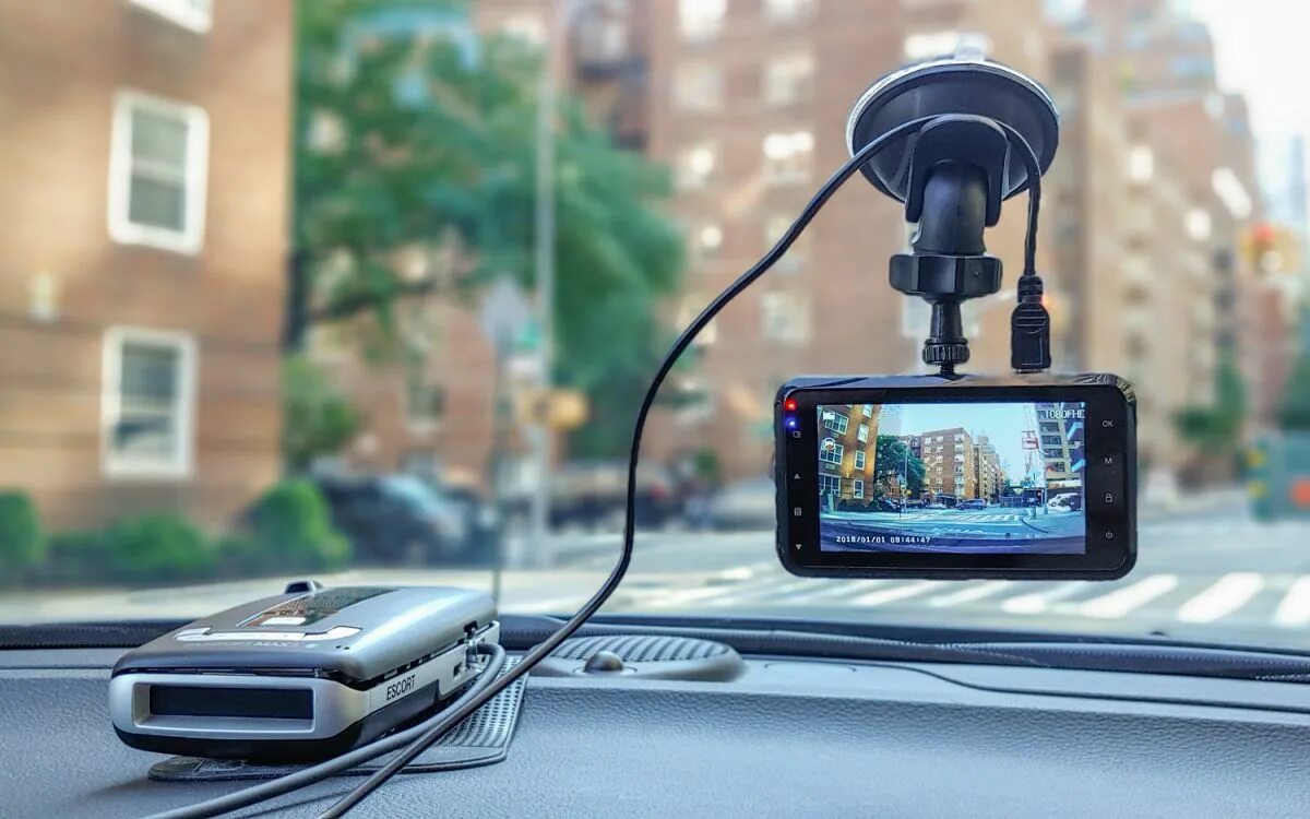 Dashcam. Dashcam 2025. best dash cam 2025. dash cam на компьютер. лучшие видеорегистраторы 2025 на айфон.