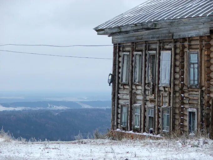 Барахолка гремячинск. Поселок гремячинск. Пермский край, гремячинский г. Барахолка гремячинск. Памятник первостроителям гремячинск.