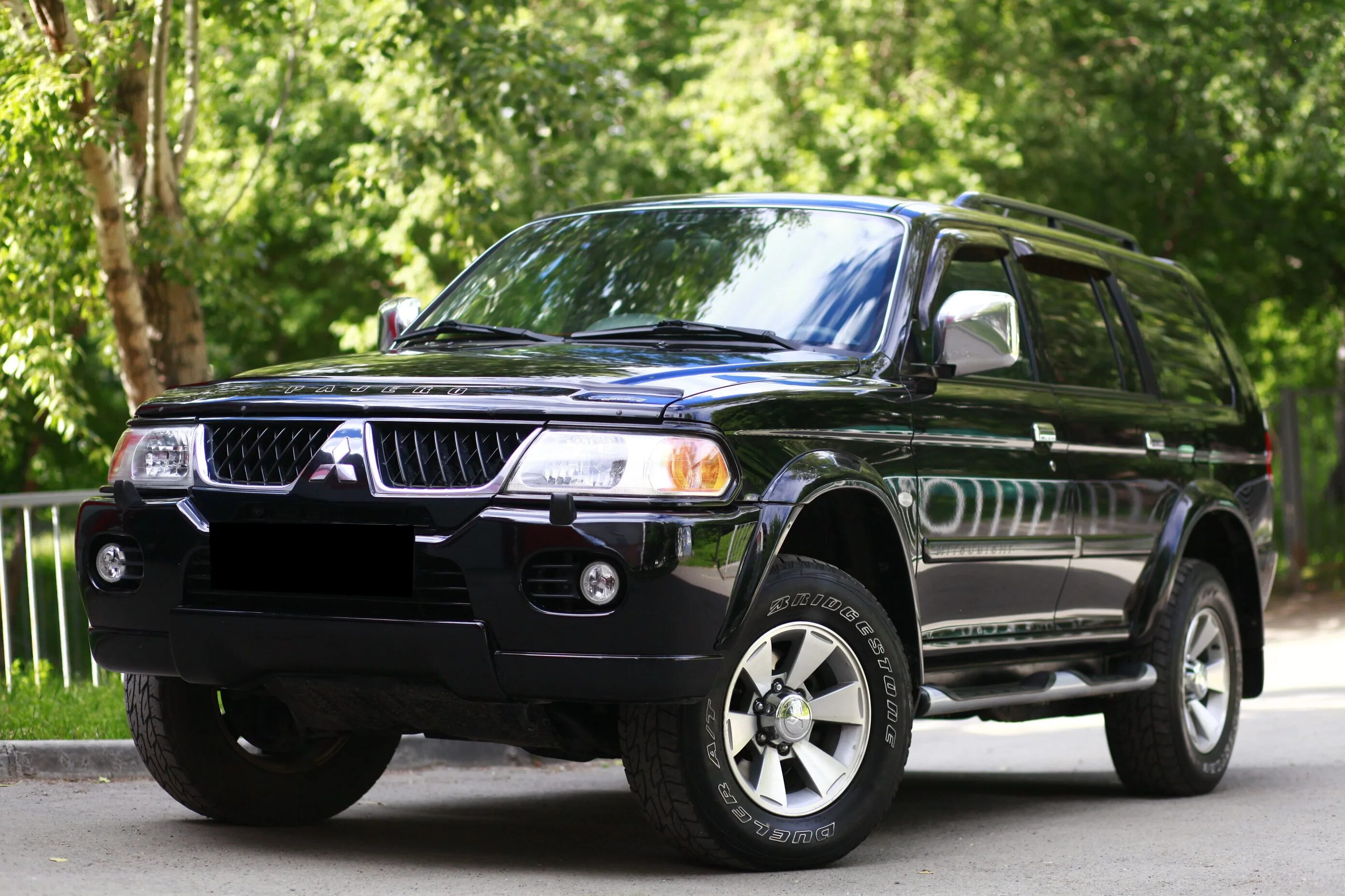 Mitsubishi pajero sport 2007