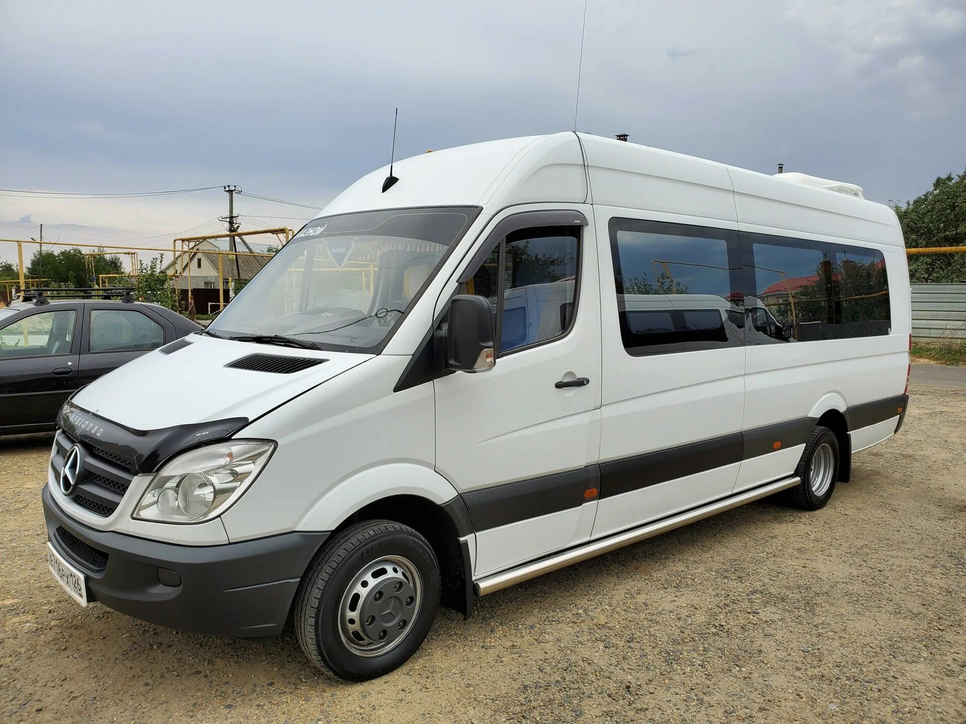 Купить мерседес ростовской. Mercedes-Benz Sprinter 515. Mercedes Sprinter 515. Мерседес Спринтер 2013. Мерседес Спринтер 2013г.