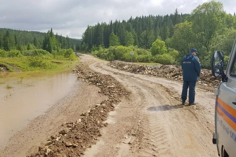 Иджа красноярский край. Иджа красноярский край. Иджа красноярский край. Красноярск курагино дорога через нарву. Шушенское дачные домики.