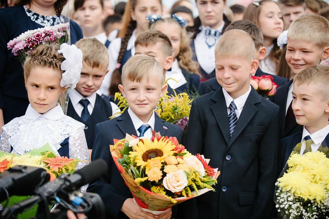 Какие выборы 1 сентября. Букет "первоклашка". Букет на 1 сентября первокласснику. Букет для первоклашки на 1 сентября. Букет цветов на 1 сентября для первоклассников.