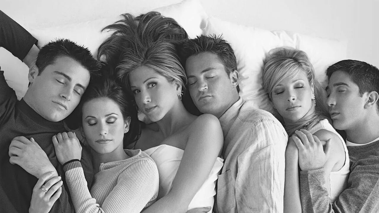 7 друзей фото. Вшестером. В шестером. В шестером. В шестером.