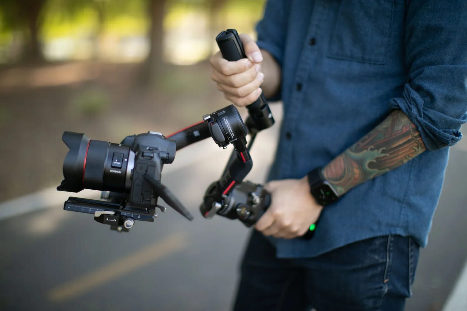 Rs pro купить. DJI Ronin rs2. DJI Ronin rs2 Pro Combo. Стабилизатор DJI Ronin RS 2. DJI Ronin rs2 Combo.