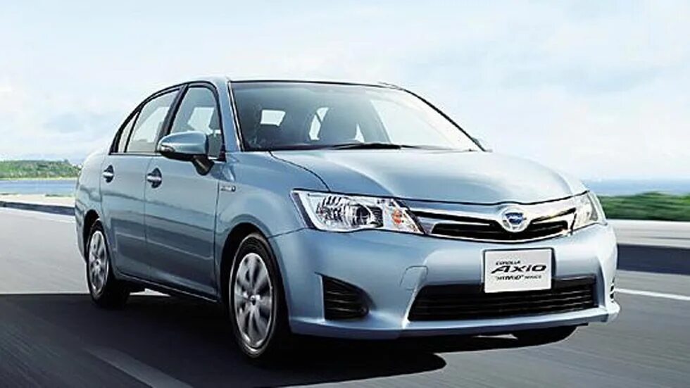 Тойота Королла Аксио гибрид. Тойота Аксио 2014. Toyota Corolla Axio 2014. Тойота Королла Аксио 2019.